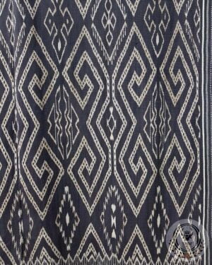 Traditional Ikat Sekomandi - Lelen Sepu' Marilotong (106cmx170cm)