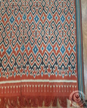 Tenun Tradisional Ikat Sekomandi – Lelen Sepu (127cm x 219cm)