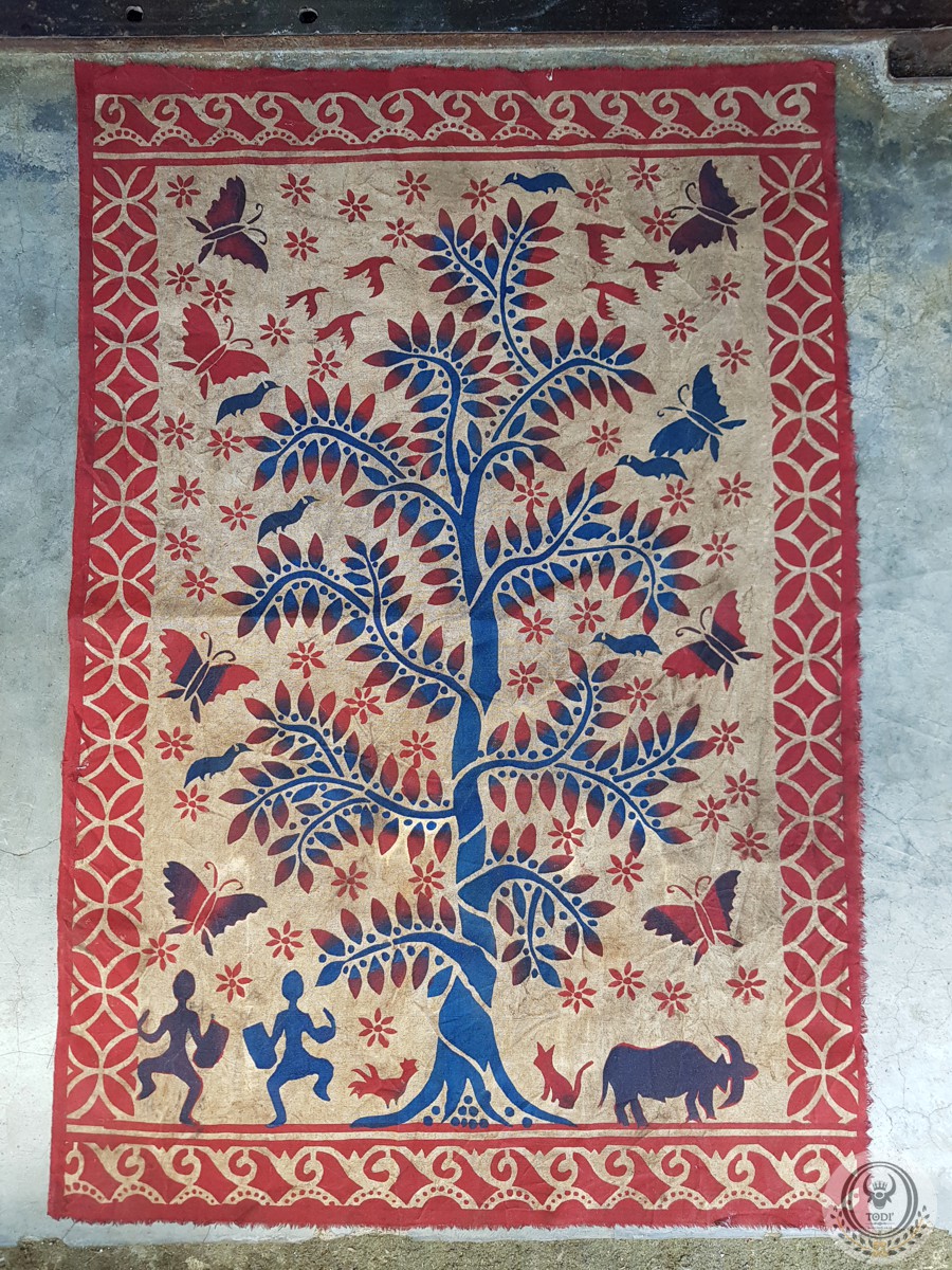 Authentic Toraja Tree of Life Textile - Pa’Tumbuk Methode (60cm x 90cm) (1)
