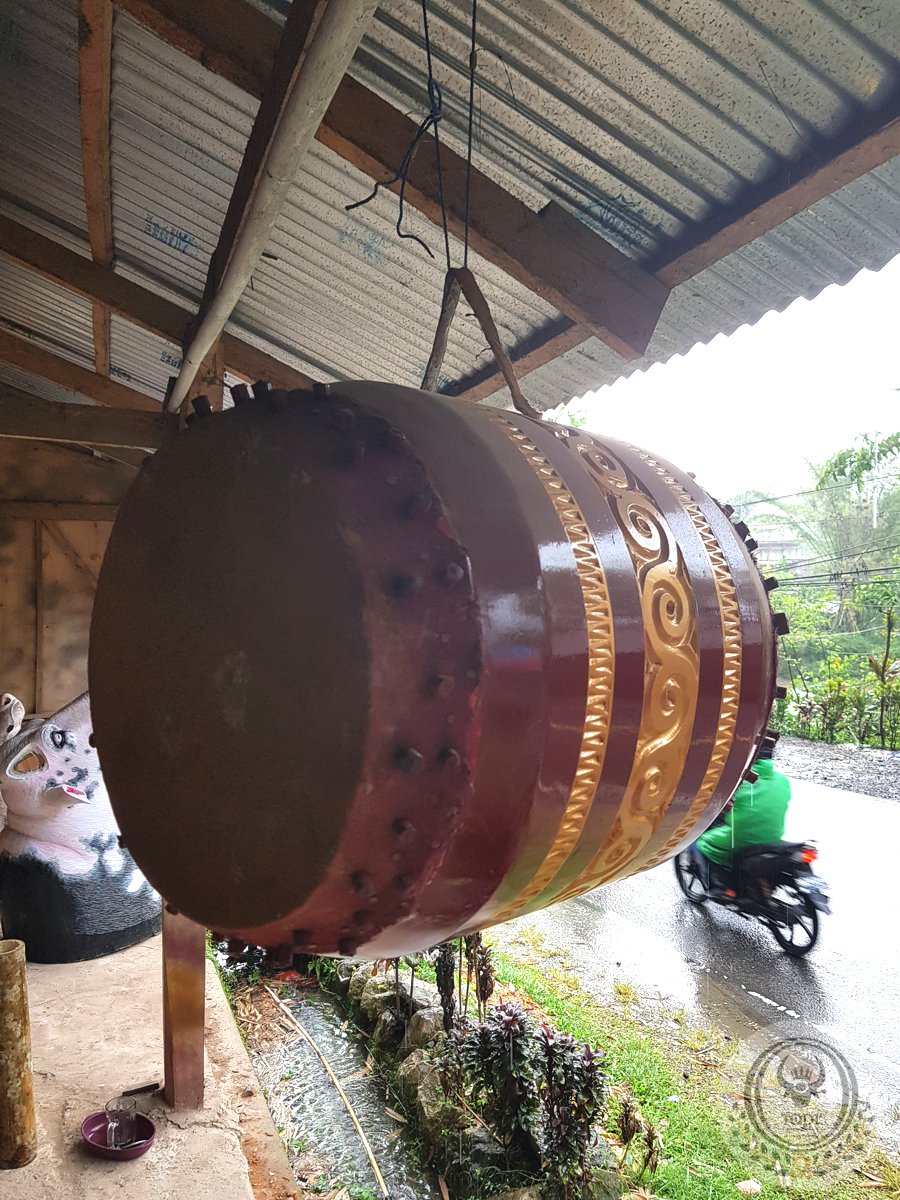 Autentic Toraja Traditional Drum. Medium Size Autentic Toraja Traditional Drum. Medium Size