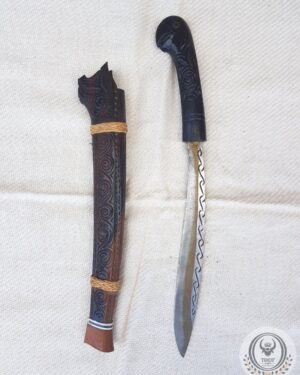 Toraja Knife (Kawali Toraja) - Parrot-Motif Horn Handle & Ebony Wood Sheath