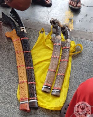 Long Toraja Machete from Carved Ebony & Horn