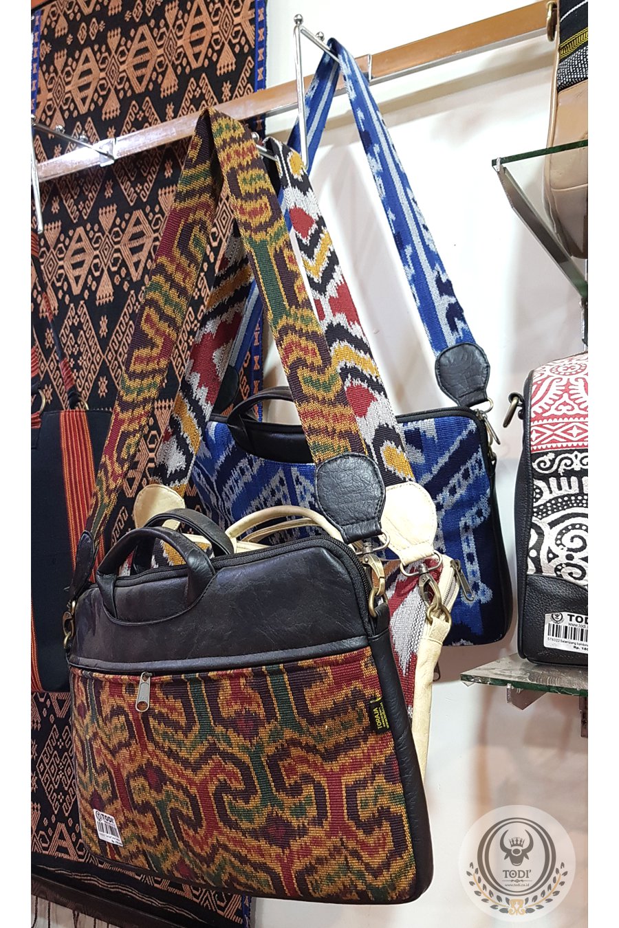 Toraja Hand-Woven Laptop Bag - 13 Inch