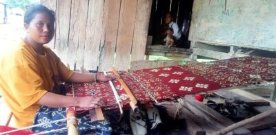 The Process of Making Ikat and Pahikung Weaving