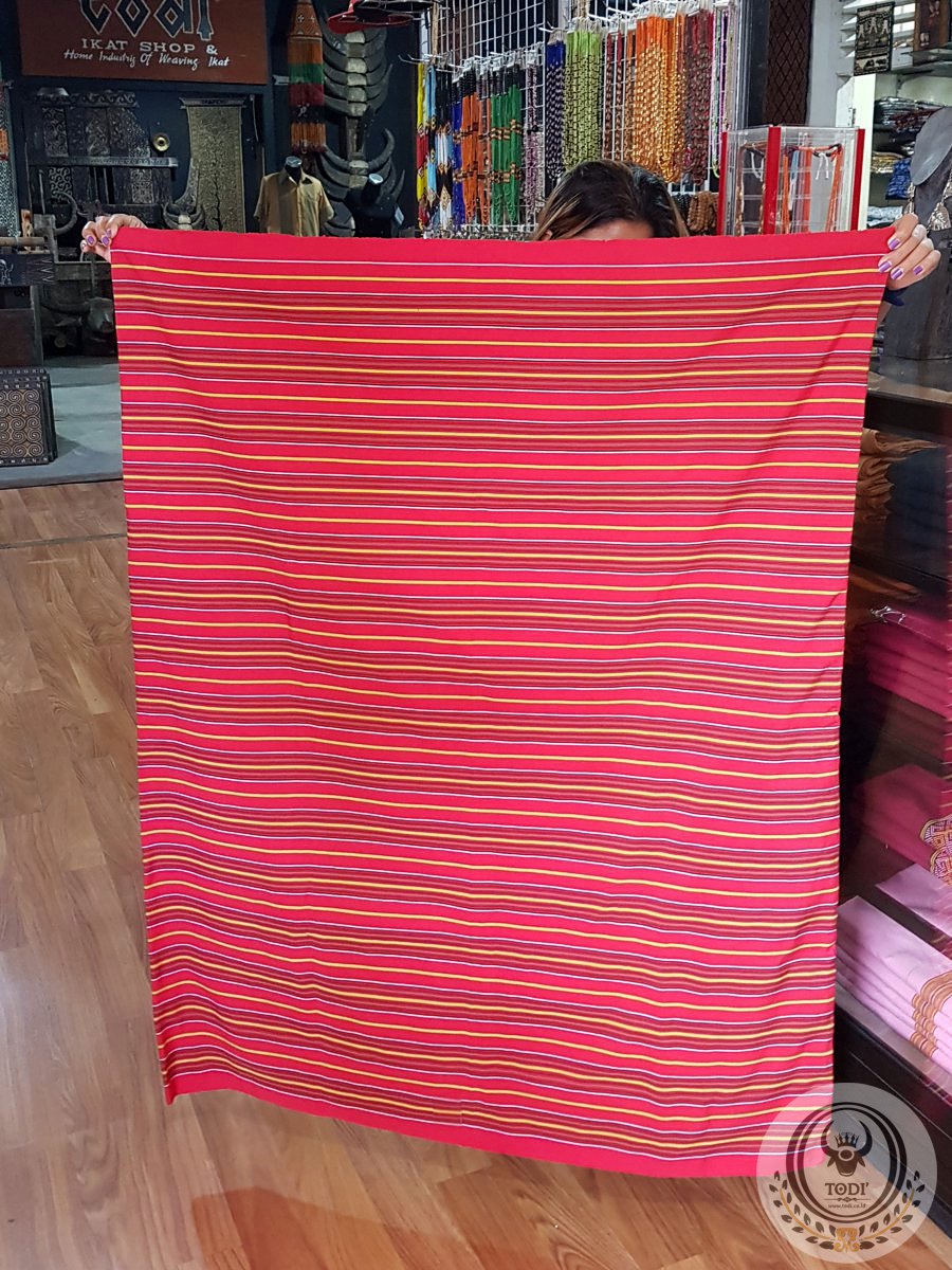 Toraja Paramba' Hand-Woven Sarong - Red Paramba' (125cm)
