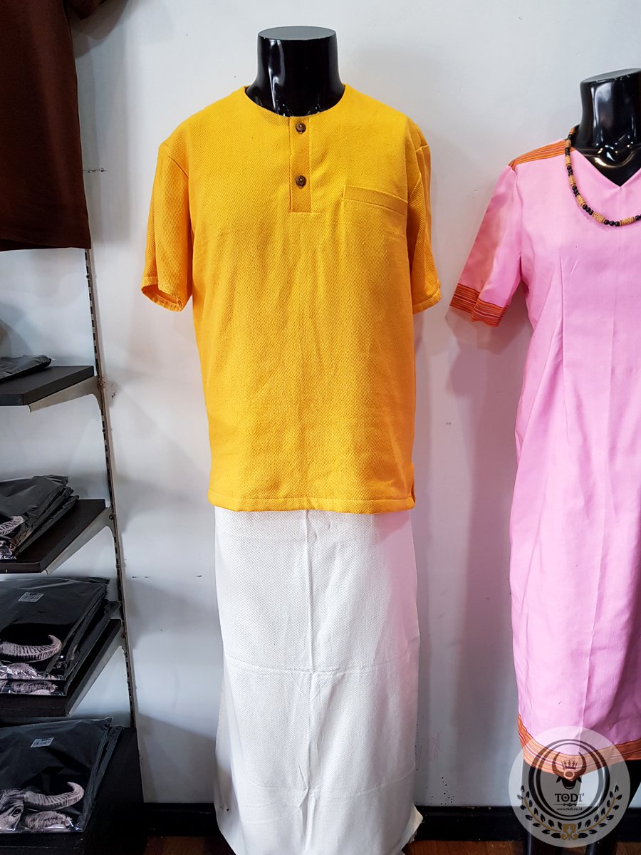 Toraja Traditional Mens Clothes (Pokko) - Yellow Color (2) Toraja Traditional Mens Clothes (Pokko) - Yellow Color (2)