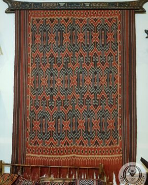 Tenun Tradisional Ikat Sekomandi - Ulukarua Barinni (Benang asli pintalan)